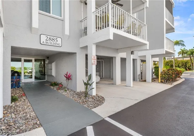 2885-palm-beach-blvd-a-507-fort-myers-fl-33916/hzid_4f218cde
