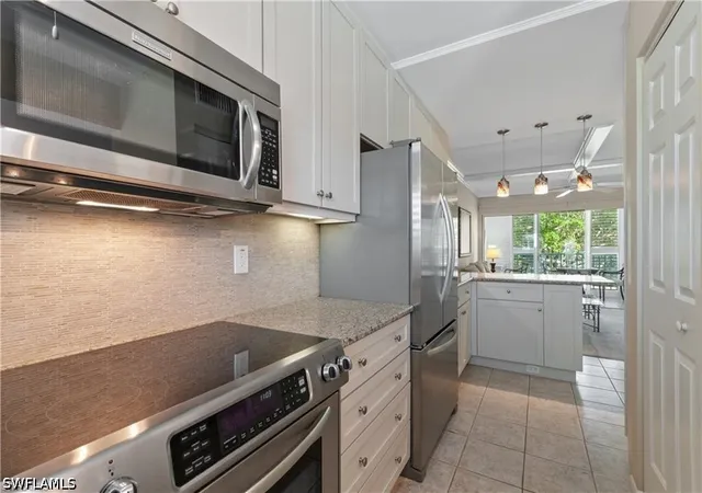 490-broad-ave-s-h490-naples-fl-34102/hzid_47e8eb9b