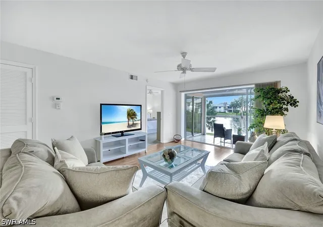 774-wiggins-lake-dr-101-naples-fl-34110/hzid_9364656b
