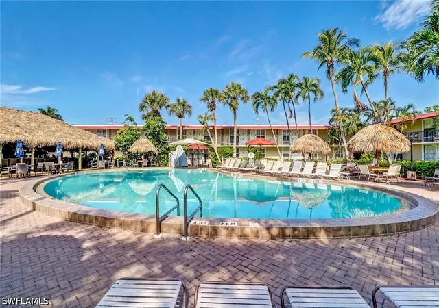 2555-tamiami-trl-n-115-naples-fl-34103/hzid_5cb5f85a