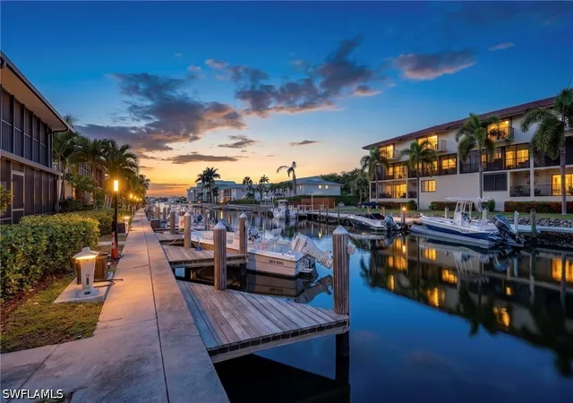1379-chesapeake-ave-a4-naples-fl-34102/hzid_7842def2