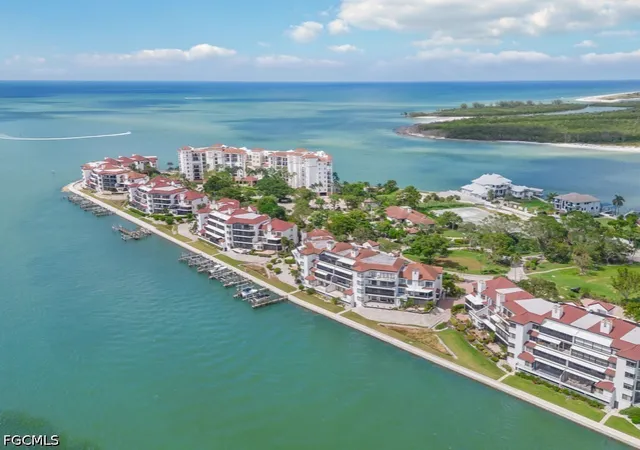 232-la-peninsula-blvd-232-naples-fl-34113/hzid_2c5c8c6d