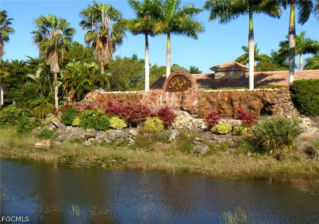 4213-liron-ave-202-fort-myers-fl-33916/hzid_f20d04c2