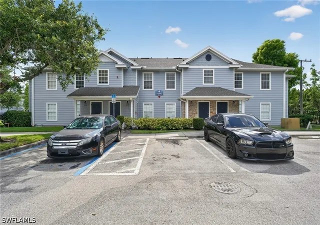 14885-pleasant-bay-ln-201-naples-fl-34119/hzid_c6c0a215