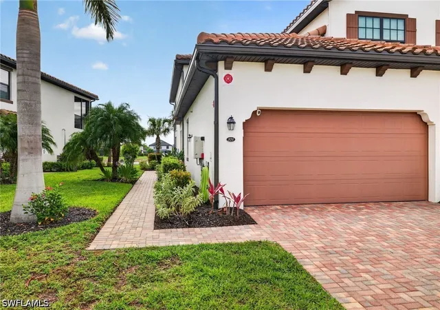 12020-hawthorn-lake-dr-101-fort-myers-fl-33913/hzid_009fdcaf