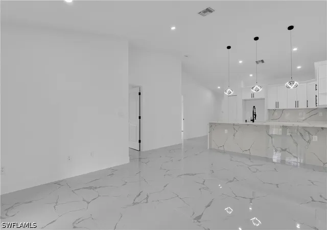 535-537-ladd-st-lehigh-acres-fl-33974/hzid_f75282e3