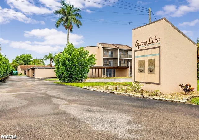 3150-shorewood-ln-206-fort-myers-fl-33907/hzid_7ed73672