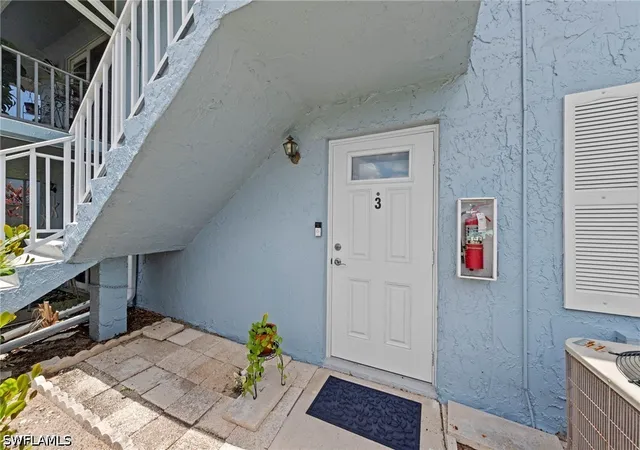 248-palm-dr-3-naples-fl-34112/hzid_9e9d67b2
