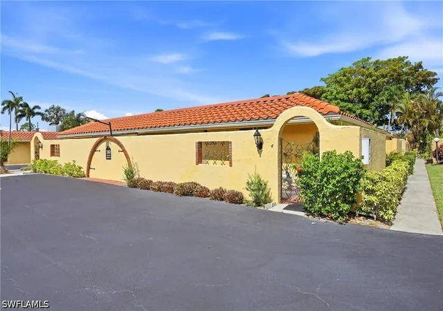 180-harrison-rd-3-naples-fl-34112/hzid_6d4f8903