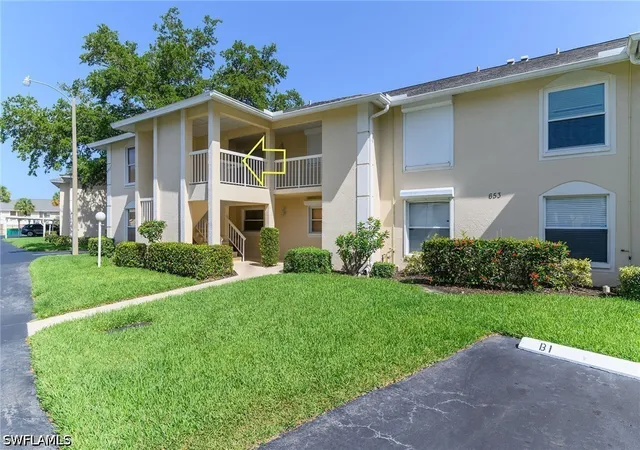 653-squire-cir-201-naples-fl-34104/hzid_de30b50e
