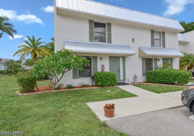 151-cypress-way-e-e101-naples-fl-34110/hzid_18eda2f8