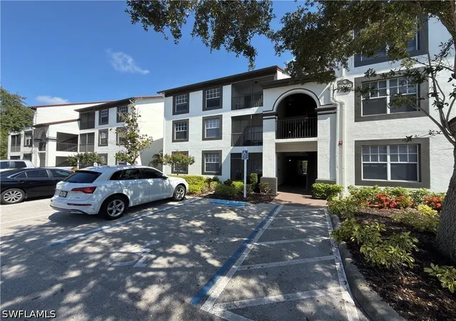 7960-preserve-cir-624-naples-fl-34119/hzid_bb786ba1