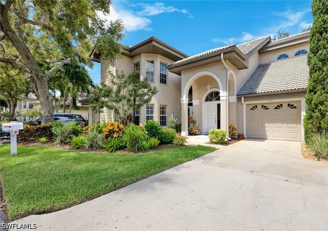 242-via-perignon-9-3-naples-fl-34119/hzid_3c50da44