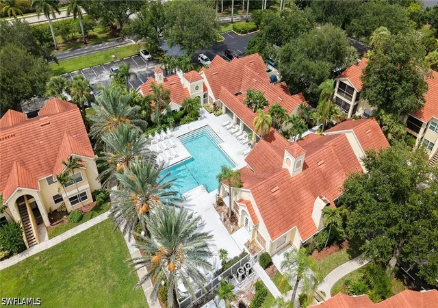 12561-equestrian-cir-816-fort-myers-fl-33907/hzid_3c3d12e6