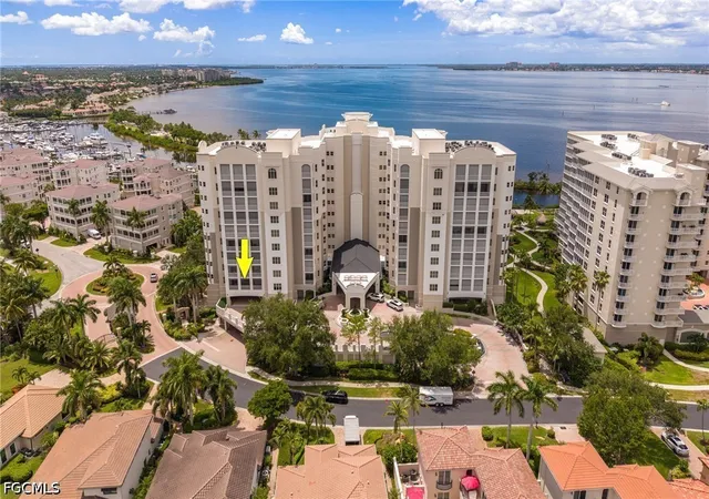 14270-royal-harbour-ct-323-fort-myers-fl-33908/hzid_2bcfd32a