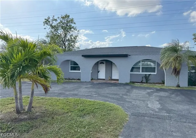 4402-4404-santa-barbara-blvd-cape-coral-fl-33914/hzid_bc894fe4