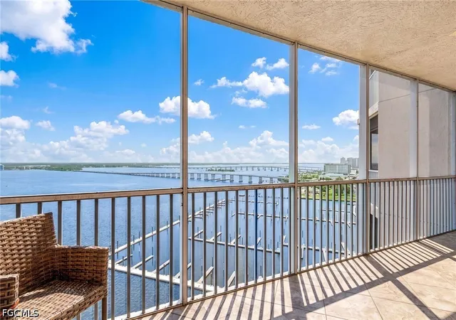 2104-w-1st-street-1802-fort-myers-fl-33901/hzid_c367ebe3