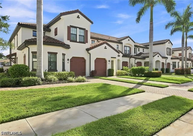 15157-palmer-lake-cir-202-naples-fl-34109/hzid_1293c60c
