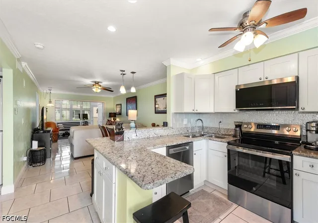 6300-s-pointe-blvd-205-fort-myers-fl-33919/hzid_f555fdf9