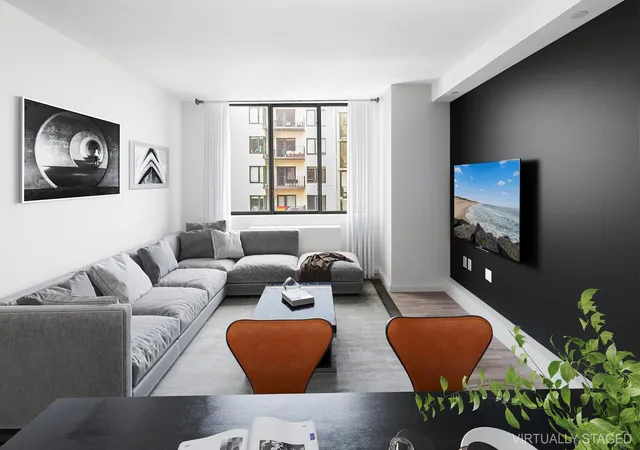 199-bowery-8d-new-york-city-ny-10002/hzid_65aac67a