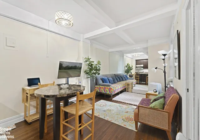 457-w-57th-st-201-new-york-city-ny-10019/hzid_08873deb