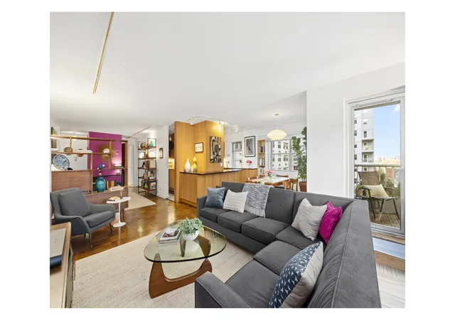 70-e-10th-street-11l-new-york-city-ny-10003/hzid_a908875d