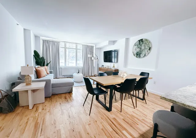 502-9th-avenue-2b-new-york-ny-10018/hzid_9995f576