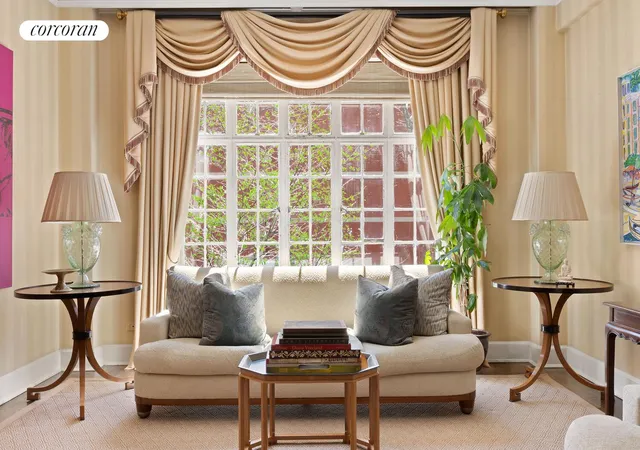 115-e-67th-street-3-4d-new-york-city-ny-10065/hzid_c5d816cb