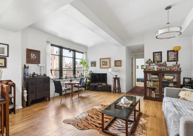 43-w-61st-street-16h-new-york-ny-10023/hzid_2376d7fb