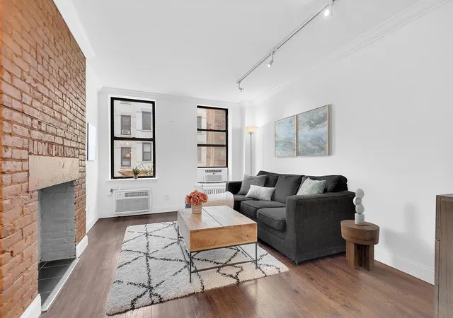 237-e-24th-street-3-e-new-york-city-ny-10010/hzid_920fd708