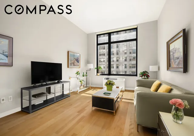 450-e-83rd-street-4h-new-york-ny-10028/hzid_40e58556