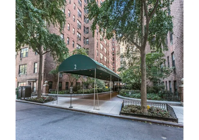 2-tudor-city-pl-3ms-new-york-ny-10017/hzid_57bf4f3b