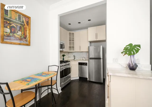 555-lenox-ave-2b-new-york-city-ny-10037/hzid_a3345443