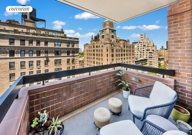 45-e-89th-street-12e-new-york-city-ny-10128/hzid_8904ec90