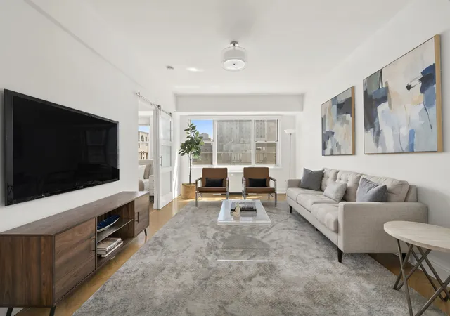520-e-72nd-street-17c-new-york-ny-10021/hzid_fb185d84