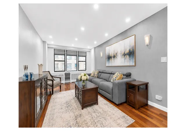 220-e-54th-street-3c-new-york-city-ny-10022/hzid_a7e4522f