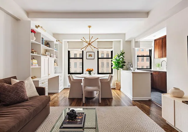 161-w-16th-street-10-h-new-york-city-ny-10011/hzid_333d7966