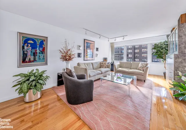 75-e-end-ave-9h-new-york-city-ny-10028/hzid_54b0299f