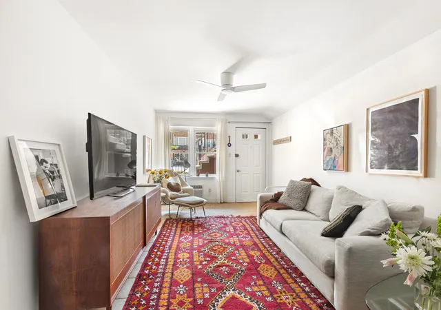 153-bay-ridge-pkwy-1-new-york-city-ny-11209/hzid_ca0d493f