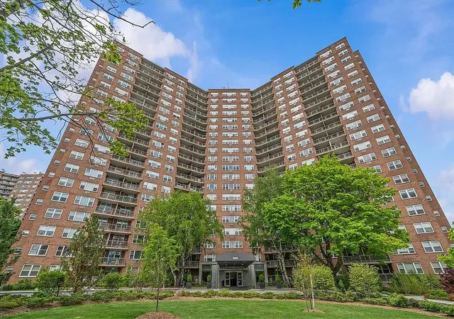 5800-arlington-ave-18j-new-york-city-ny-10471/hzid_9083ad27