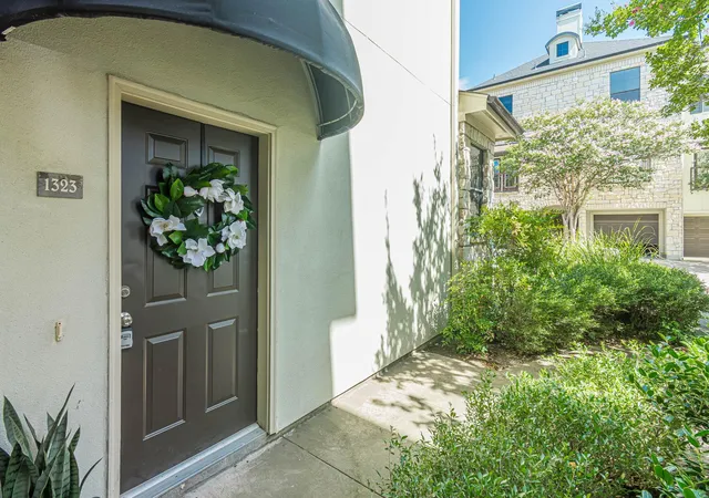 7701-rialto-blvd-1323-austin-tx-78735/hzid_4686f7b6