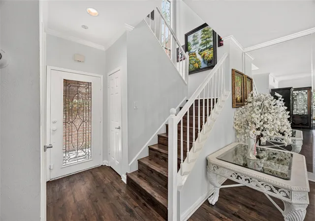 9400-doliver-dr-16-houston-tx-77063/hzid_c95f9aff