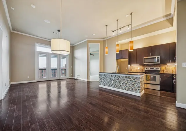 300-st-joseph-pkwy-418-houston-tx-77002/hzid_31fc94f8