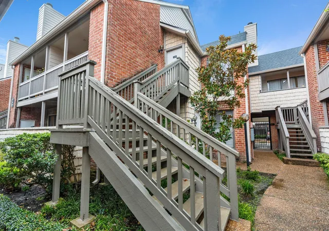2829-timmons-ln-146-houston-tx-77027/hzid_9470173f