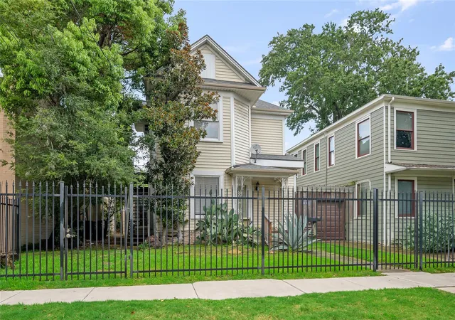 211-emerson-st-houston-tx-77006/hzid_96d23013