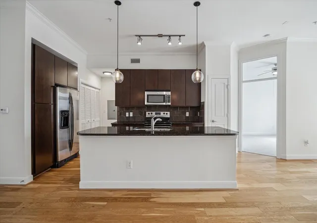 300-st-joseph-pkwy-317-houston-tx-77002/hzid_c4130f62
