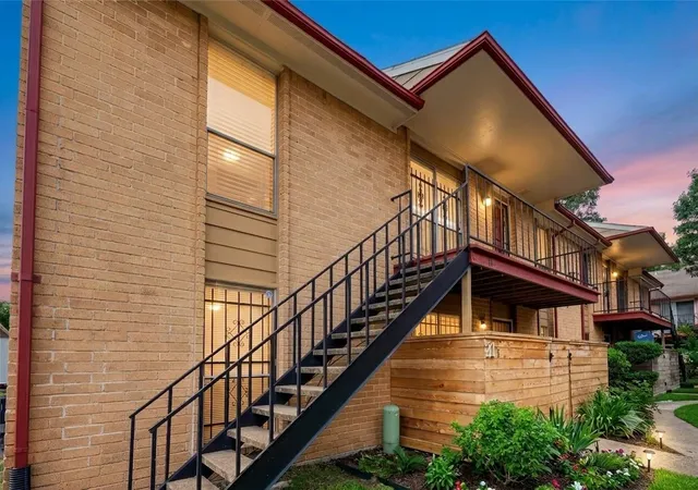12955-woodforest-blvd-32-houston-tx-77015/hzid_dcd058cd