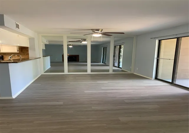 14911-wunderlich-dr-1013-houston-tx-77069/hzid_f39559df