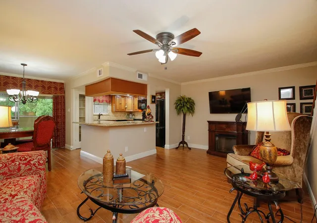 14555-wunderlich-dr-2115-houston-tx-77069/hzid_493d0d36