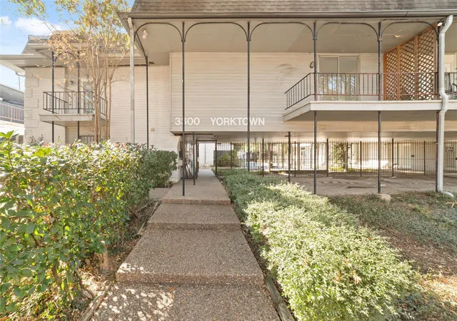 3300-yorktown-st-26-houston-tx-77056/hzid_92148797